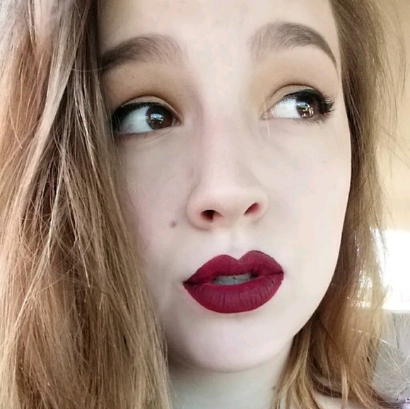 Meet your Posher, Maddy - Picture 1 of 1